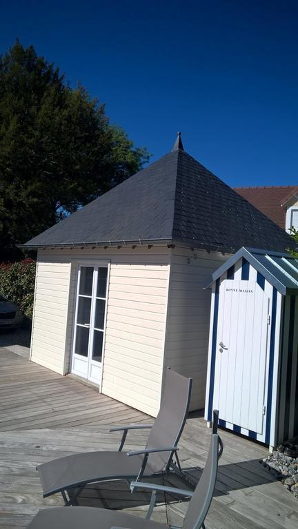 Manoir De L'As De Trefle Bed & Breakfast Isneauville Room photo